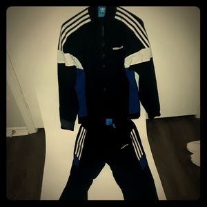 *LIKE NEW*Adidas track suit